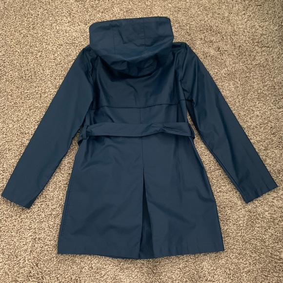 Laundry By Design rain coat - Picture 2 of 3